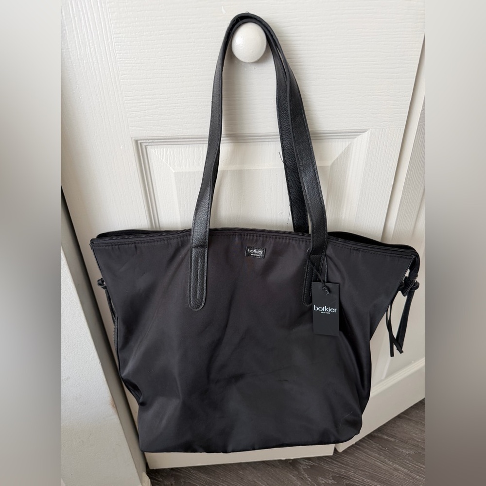 Botkier tote bag NWT